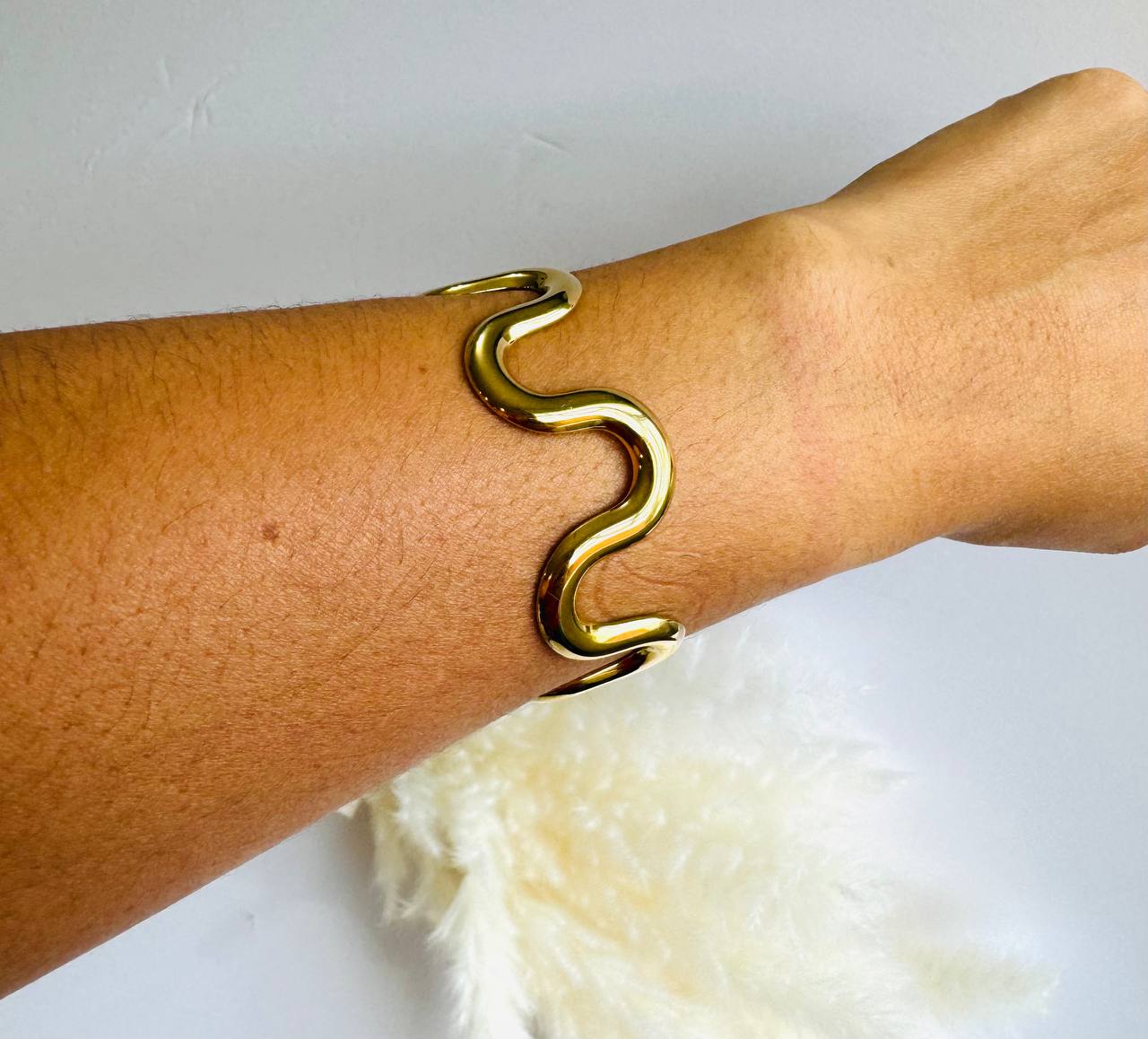 FORM BRACELET