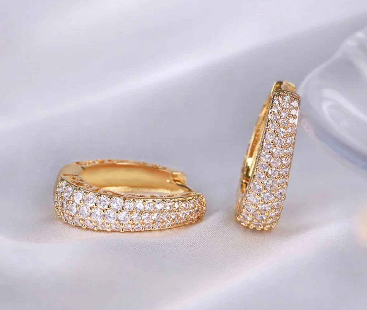 GOLDEN AND SILVER RINGS