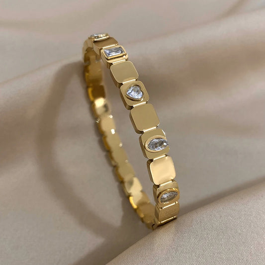 CUBIC ZIRCOIN BANGLE