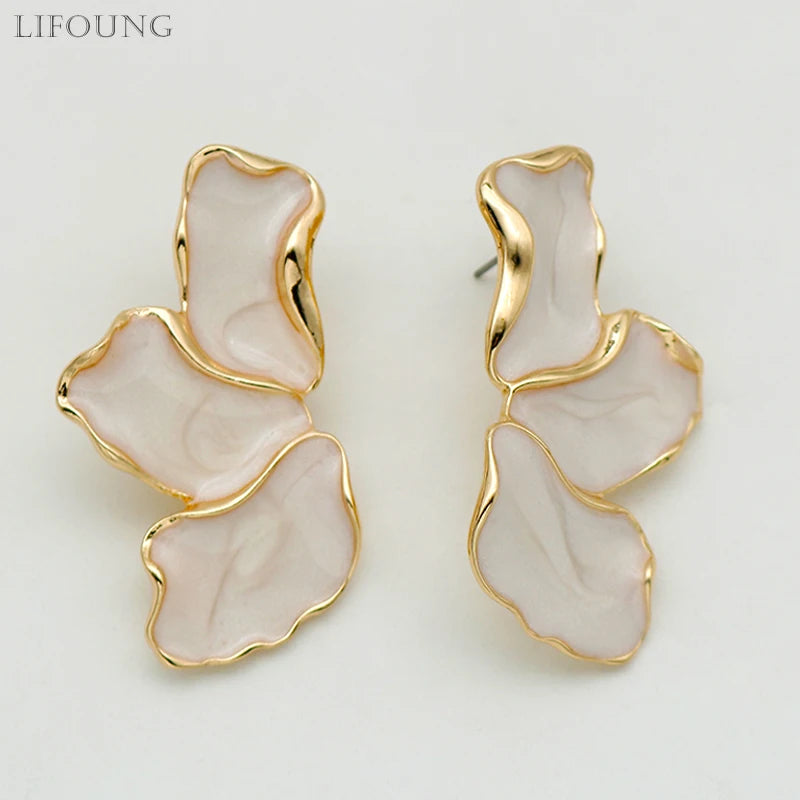 LEAF EARRING